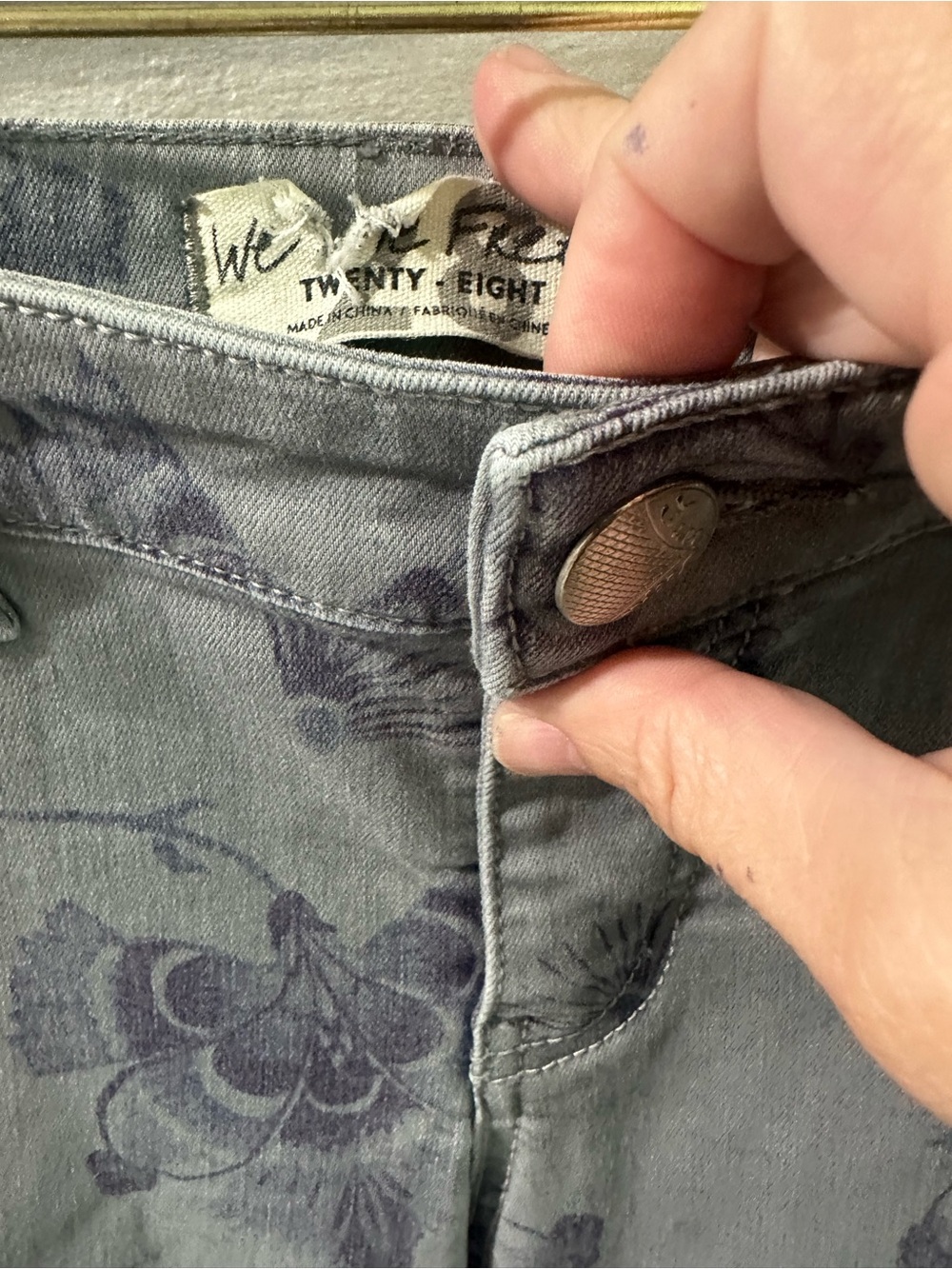 Free People Floral Print low rise bellbottom jeans - Picture 2 of 6